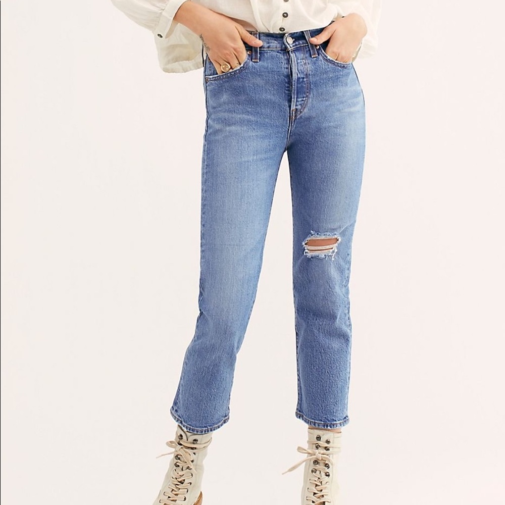 Levi’s Wedgie Straight size 29